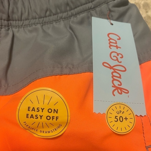 BOY’S 8-10 Swimming Shorts - Picture 3 of 5